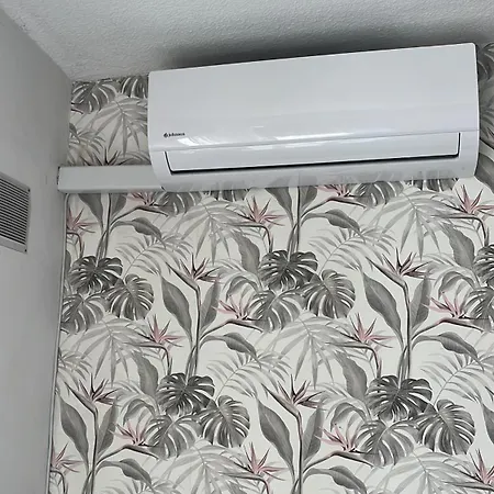 Apartament Acogedor Loft En Recinto Privado - Terapia Salada Estepona Zewnętrze zdjęcie