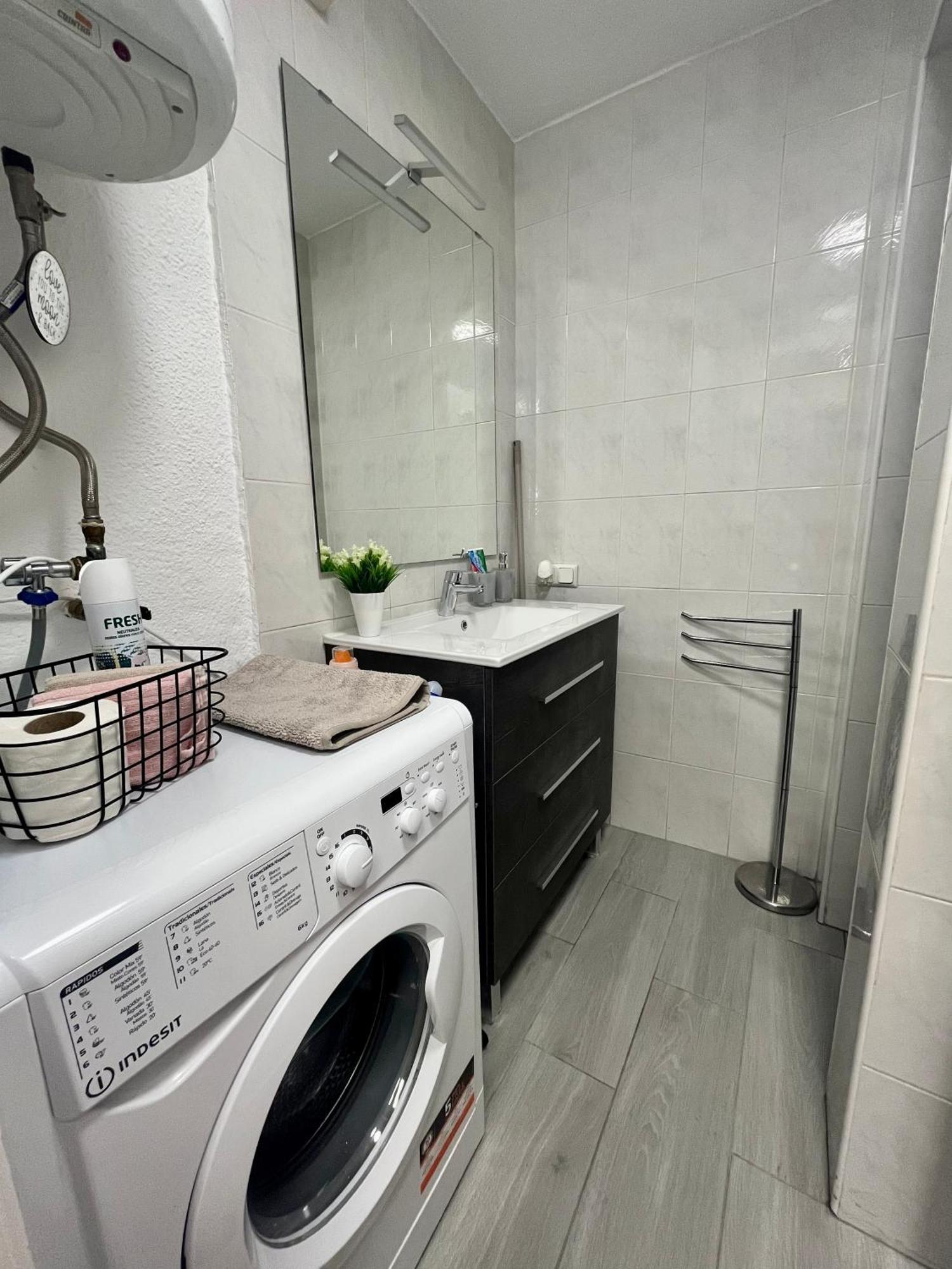 Acogedor Loft En Recinto Privado - Terapia Salada Estepona